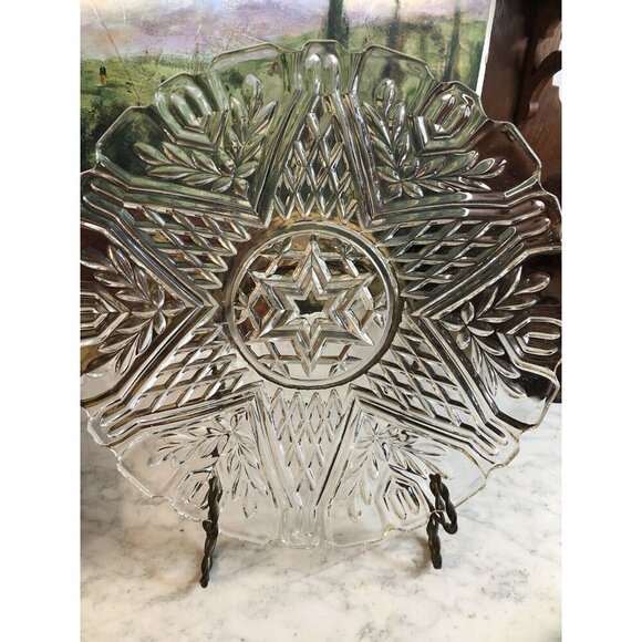 Round Serving Platter Dish Vintage Star Pattern Clear Cut Glass Rare Center Star - Picture 2 of 9